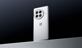 一加13最新官方爆料,性能与设计双升级，引领旗舰新潮流”