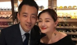 娱乐圈大瓜最新爆料恋情,神秘恋情曝光，当红明星牵手神秘女子！